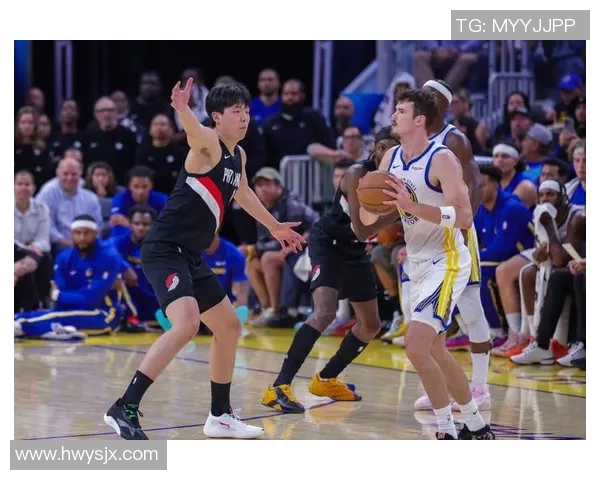 勇士与开拓者首场对决精彩集锦回顾与分析